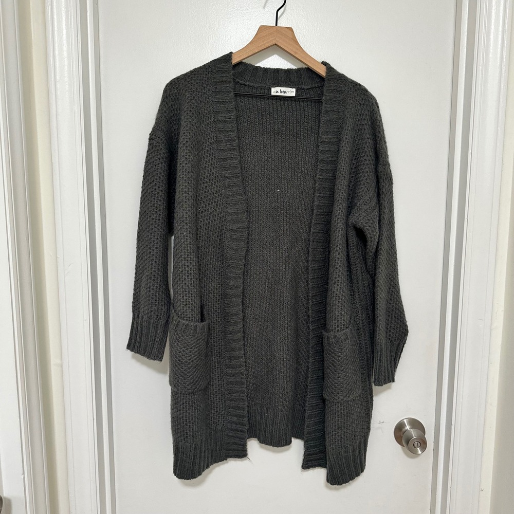 IN BLOOM | Woman's Dark Green Cozy Waffle Knit Oversized Cardigan Sweater, S/M
